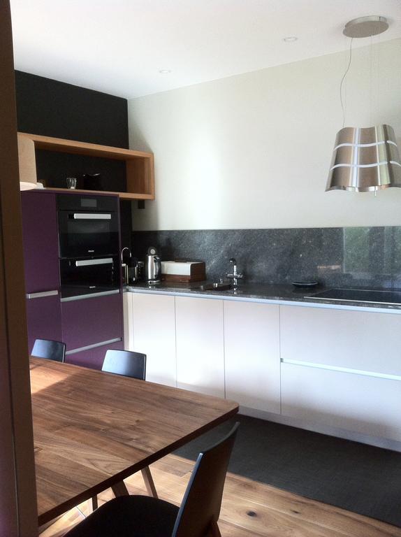Chalet Park Apartment mit Sauna Hamam Diemtigen Ruang foto